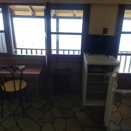 Triple Studio Room With The Most Beatifull View In Mylopotamos Tsagarada Esterno foto